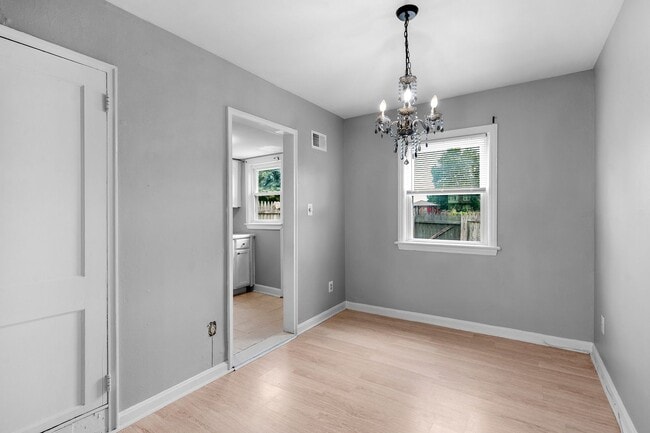 Building Photo - COMING SOON - 2 Bedroom Rental in Temple Hills