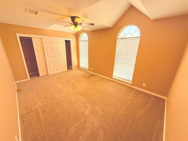 Building Photo - 2506 Partridge Ct