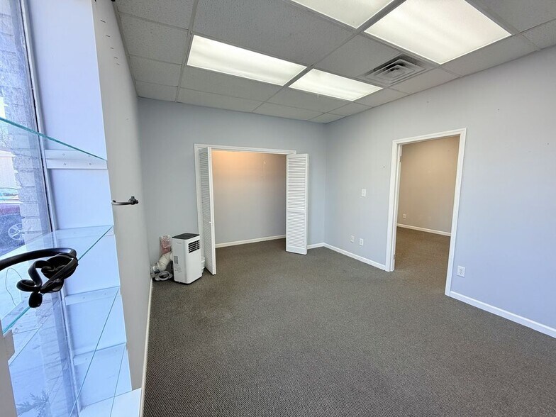 Building Photo - 311 N Jackson St