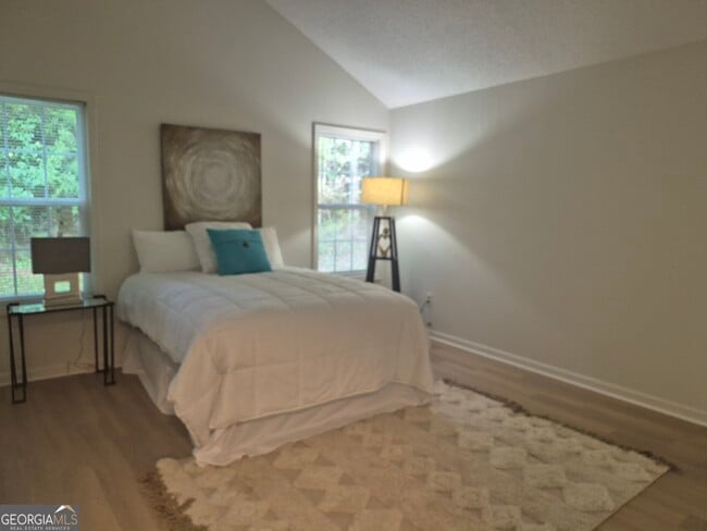 Building Photo - 7065 Mahonia Pl