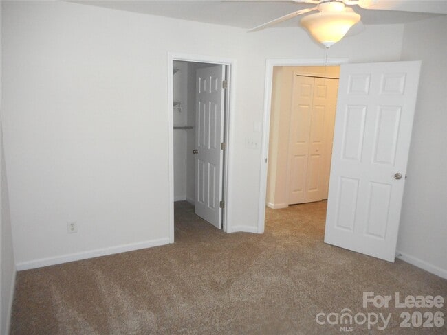 Building Photo - 2331 Crosscut Dr