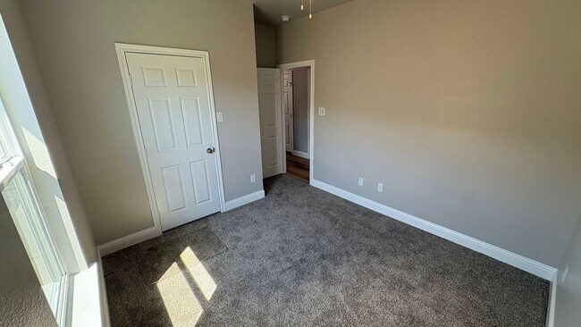Building Photo - 3203 Bourland St