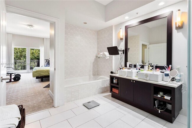 Building Photo - 5300 NW 87th Ave