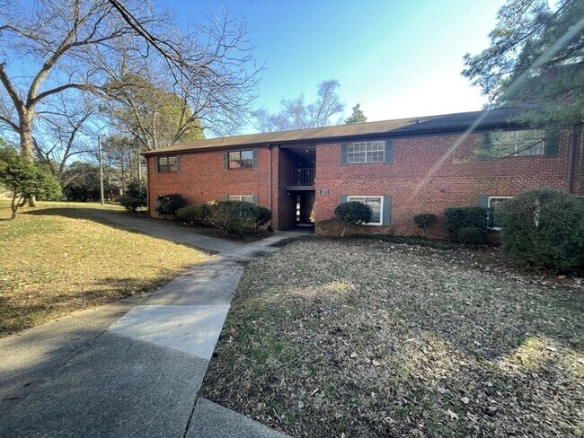 Building Photo - 5800 Falls of Neuse Road Unit Apt B