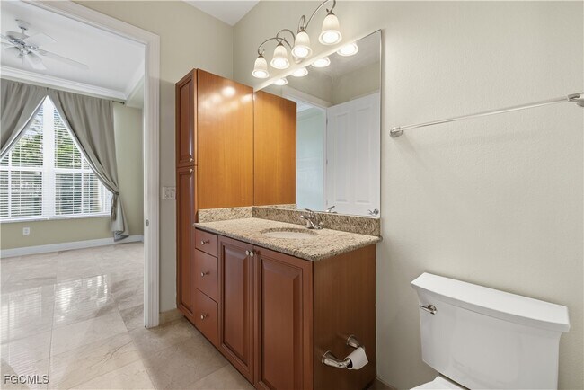 Building Photo - 2825 Palm Beach Blvd