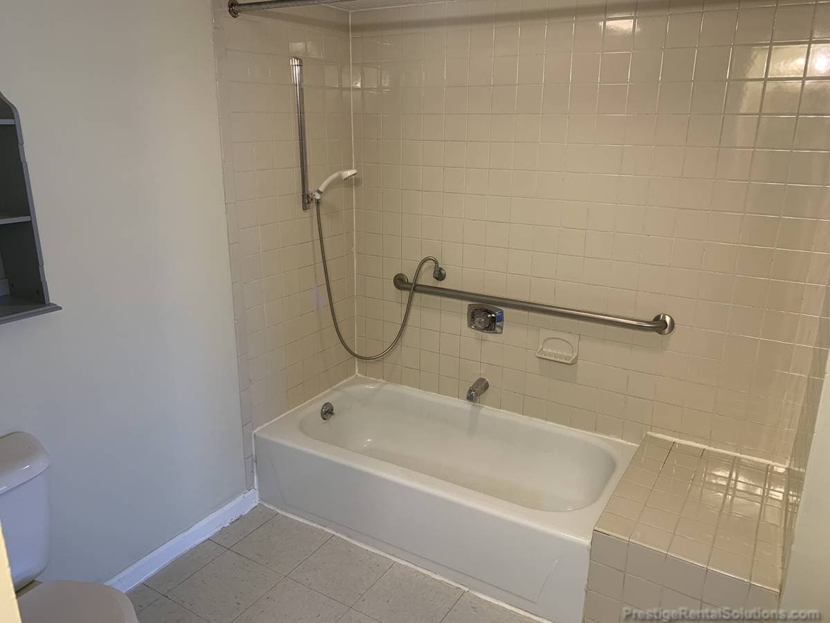 Building Photo - 180 Bemis Rd