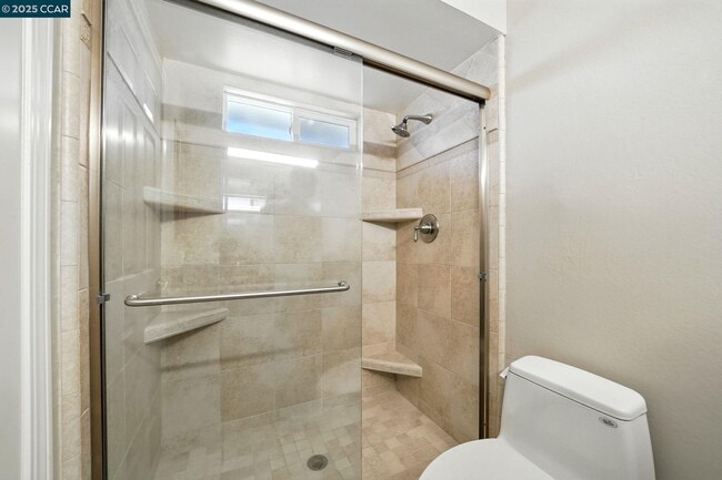 Building Photo - 267 Duperu Dr