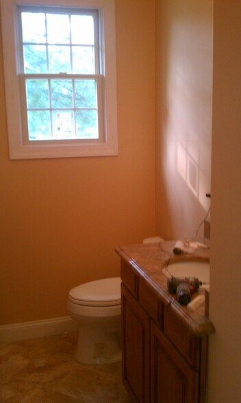 Building Photo - 121 3rd St