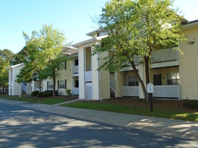 Building Photo - The Cove at Golden Isles