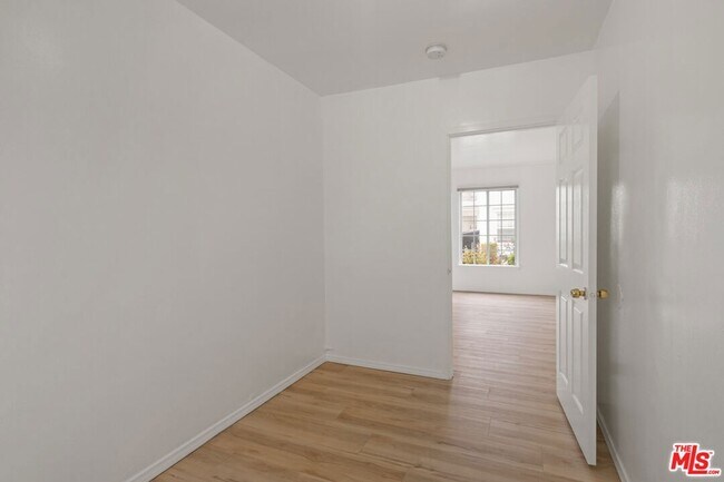 Building Photo - 6773 Yucca St