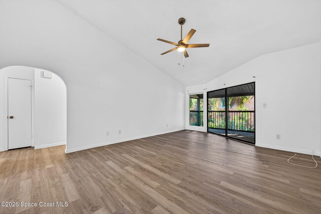 Building Photo - 2107 Hidden Grove Ln