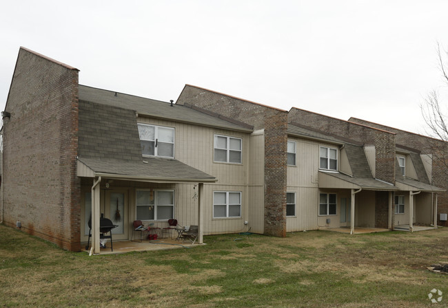 Building Photo - John Sevier Apartments