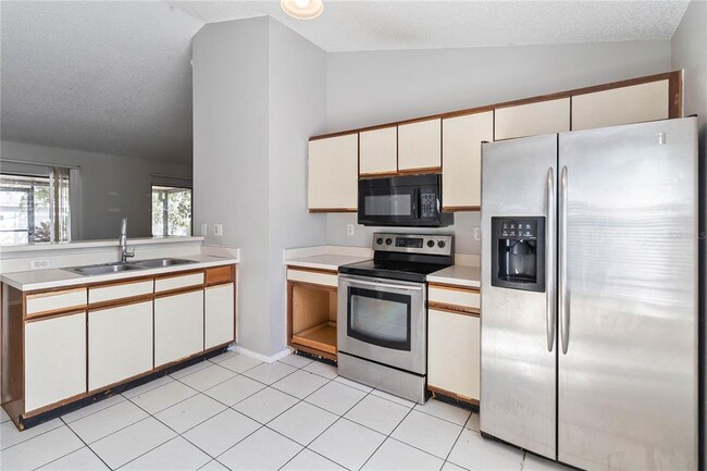 Building Photo - 218 Cranbrook Dr