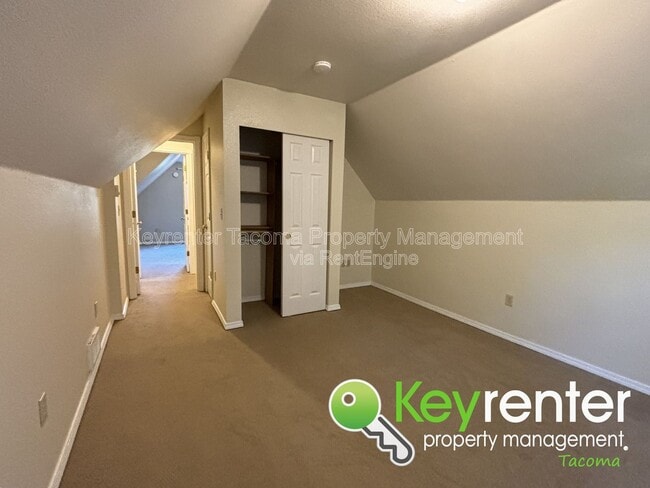 Building Photo - 1051 Paiute Trl