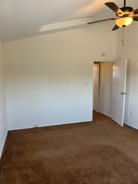 Building Photo - 217 Mendocino St