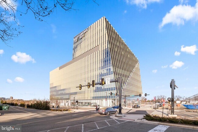 Building Photo - 2209 Richmond Hwy