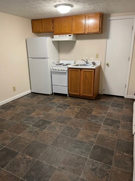 Kitchen/Living Space - 1201 Fort Crook Rd S