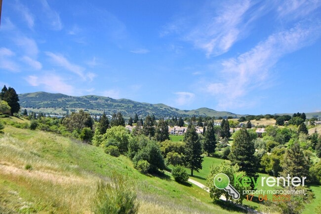 Building Photo - Views and more Views! Beautiful 1 Bedroom Condo within Gated Community