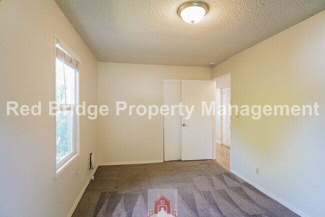 Building Photo - 4480 SW 165th Ave