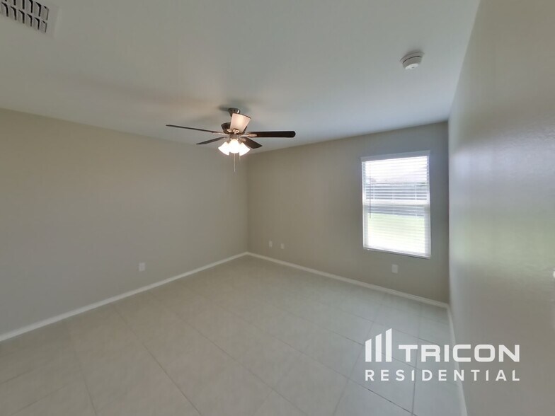 Building Photo - 8424 Fawn Creek Dr