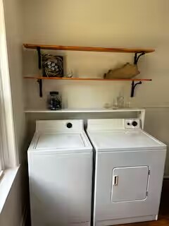 Building Photo - 157 Winding Way Dr