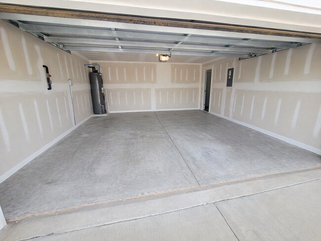 Building Photo - 306 Burbage Ct