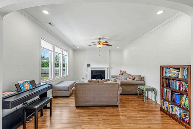 Building Photo - 158 Peytons Ridge Dr