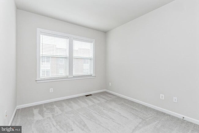 Building Photo - 20763 Heron Landing Dr