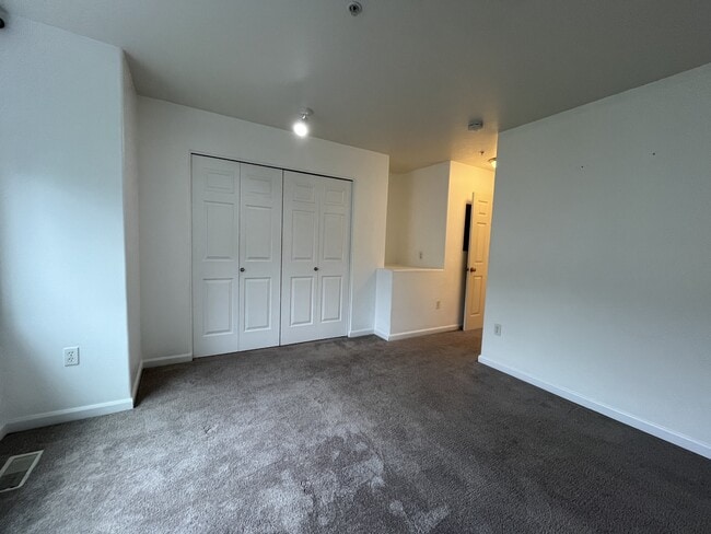 Building Photo - 8770 SW 147th Terrace