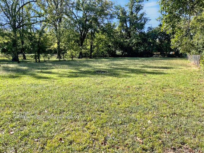 Building Photo - 3316 Browndell Dr
