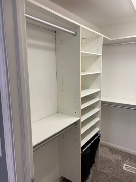 Building Photo - 5S530 Paxton Dr