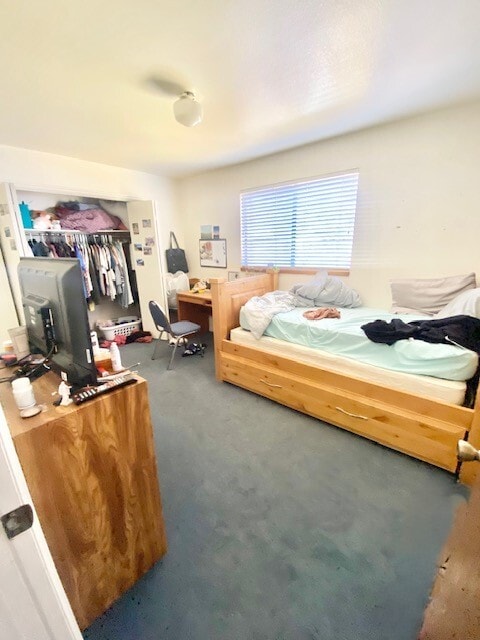 Building Photo - 241 E 400 N