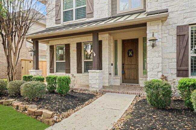 Building Photo - 28223 Red Shady Oaks Dr