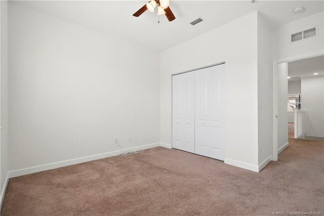 Building Photo - 9512 SW Merlin Ct