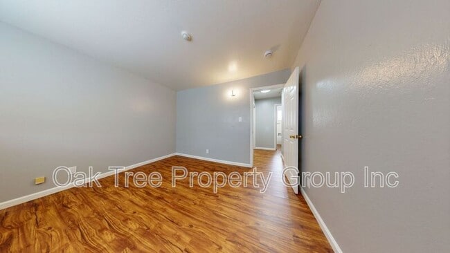 Building Photo - 623 F St