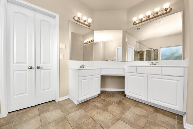 Building Photo - 19003 Piper Hill Ln