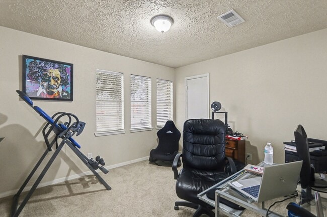 Building Photo - 23219 Good Dale Ln