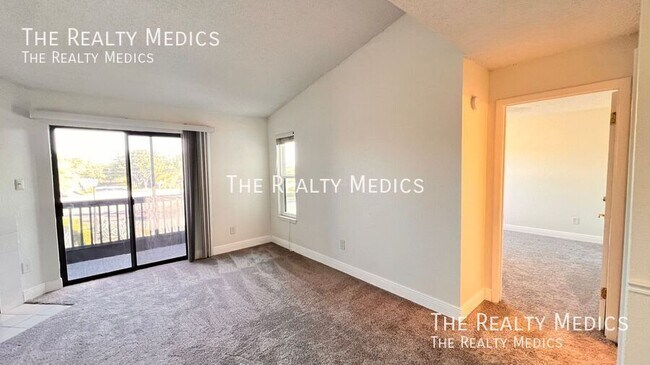 Building Photo - 3700 Idlebrook Cir