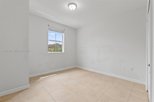 Building Photo - 8394 NW 113th Path