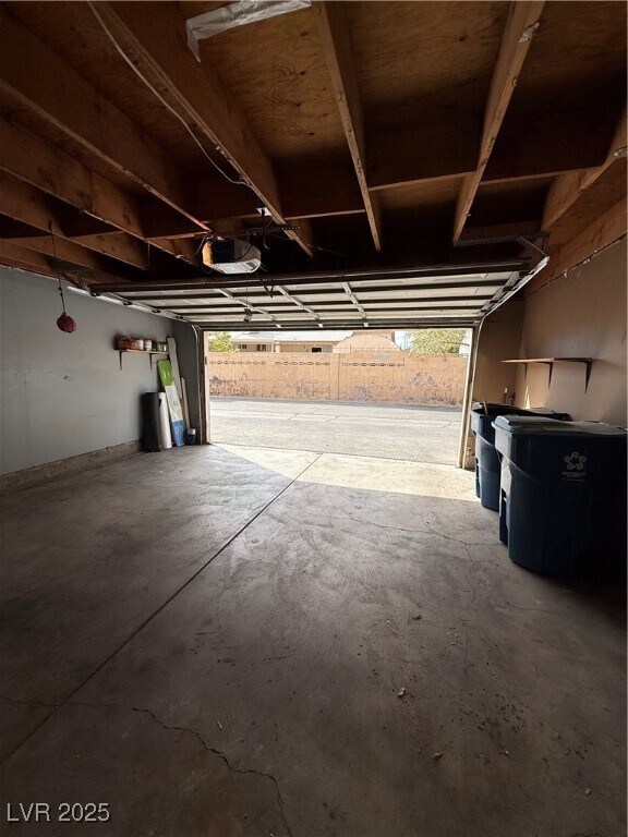 Building Photo - 554 Sea Shell Ln
