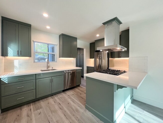 Building Photo - Yajome, 2100-2118*