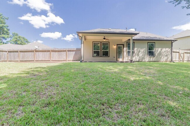Building Photo - 5 Iris Arbor Ct