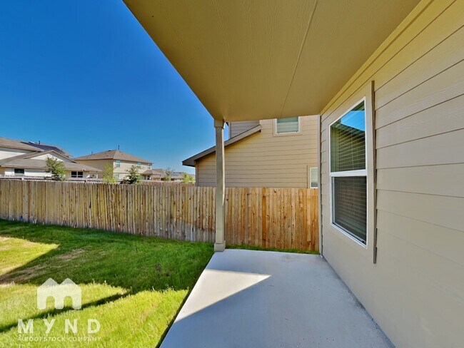 Building Photo - 918 Andean Emerald