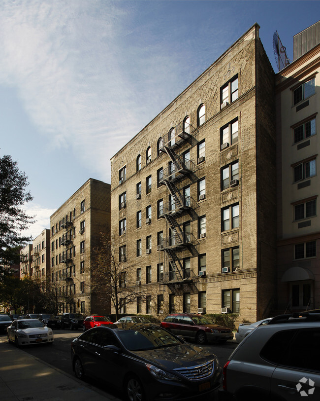 Building Photo - 282 Cabrini Boulevard