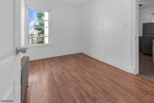 Building Photo - 19 N 7th St