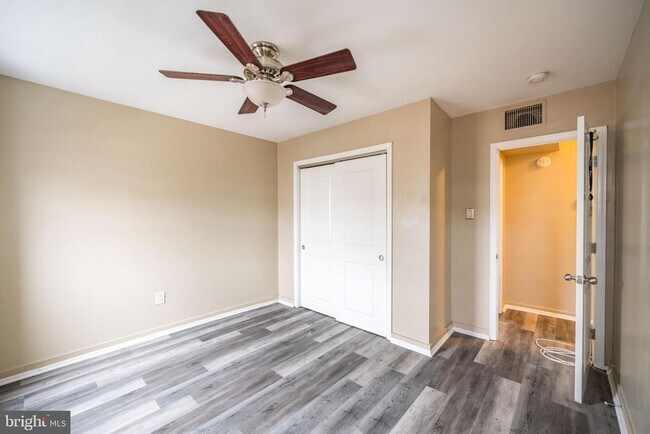 Building Photo - 2220 Fitzwater St