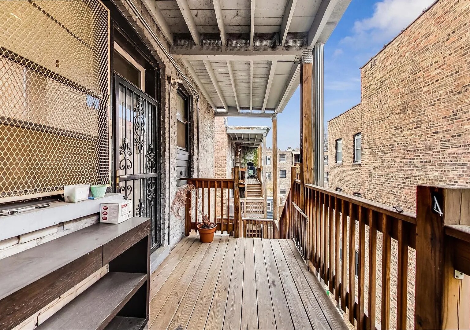 Building Photo - 5600 S Blackstone Ave