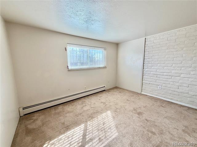 Building Photo - 875 S Quebec St