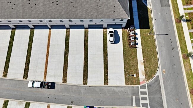 Building Photo - 16234 Merry Aly