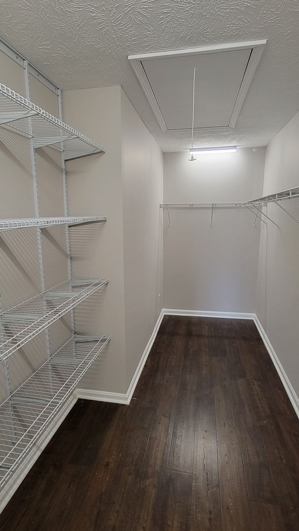 Building Photo - Northmeade Woods Subdivision